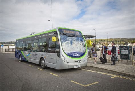 bristol to birmingham airport bus.